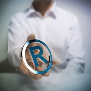 circle r trademark symbol